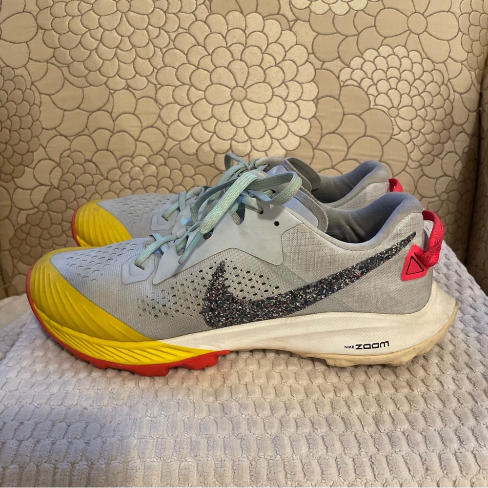 Nike Air Zoom Terra Kiger 6 womens shoes sneakers 8.5